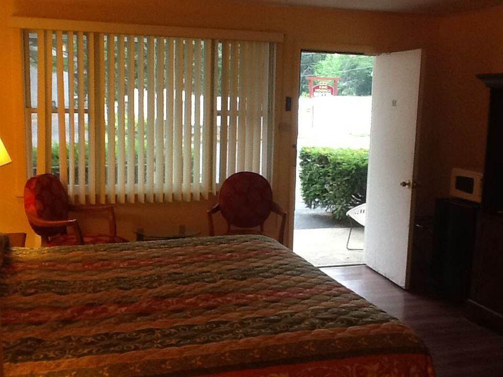 King Hendrick Motel And Suites Lake George Ngoại thất bức ảnh